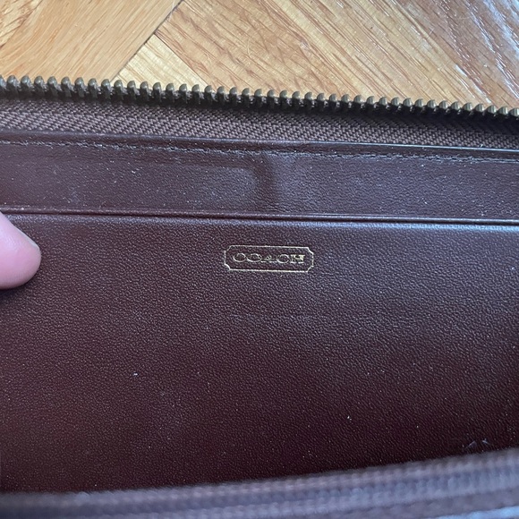 Coach brown wallet - Picture 3 of 3